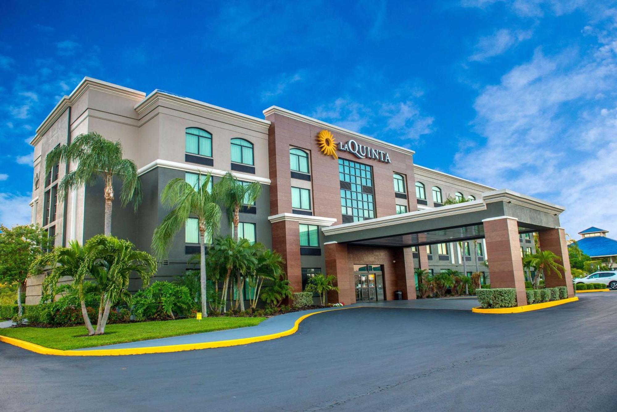 La Quinta By Wyndham Clearwater South Hotell Eksteriør bilde