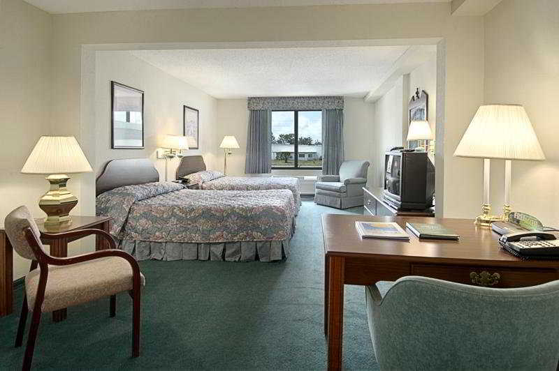 La Quinta By Wyndham Clearwater South Hotell Eksteriør bilde